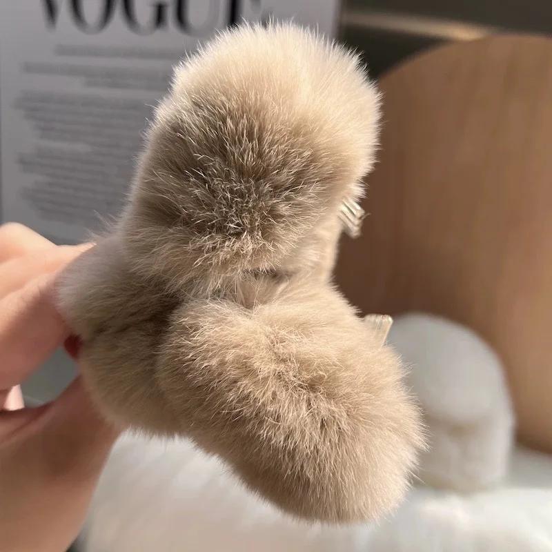 Otter Rabbit Fur Clip Korean Furry Hair Clip Cute Furry Shark Clip Headband Back of The Head Hair Clip Fashionable and Versatile