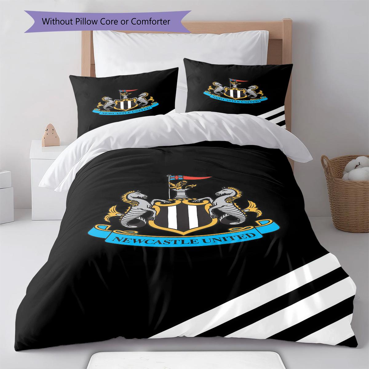 

NUFC logo RugPattern Bedding Quilt Set Quilt Cover Pillowcase Home Decoration Birthday Gift (1 * duvet cover + 2 * pillowcase, without core) 135x200cm