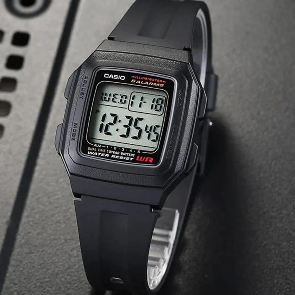 Cio F-201WA-1A Unisex Urethane Band Wristwatch