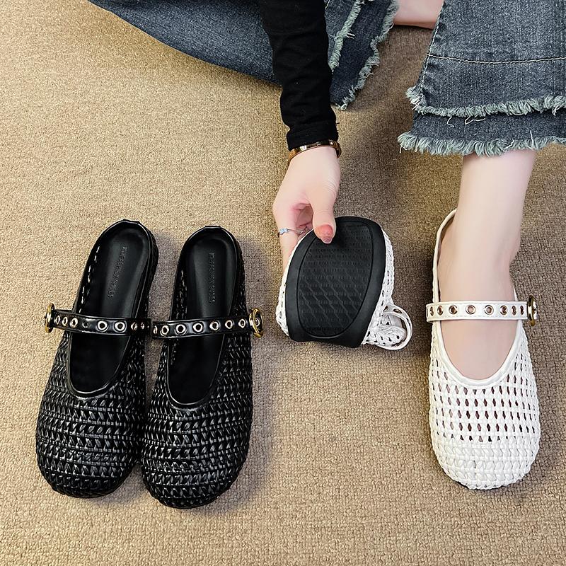 Fashion French Woven Hollow out Women's Sandals 2025 New Versatile Single Strap Casual Clog Shoes Microfiber Upper Rubber Sole