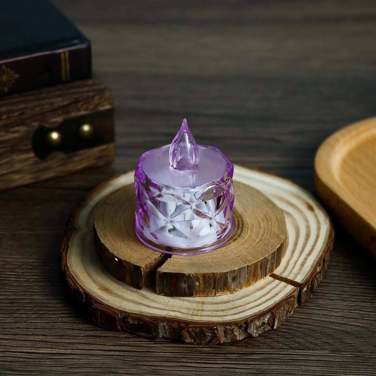 

Прозрачные светодиодные хрустальные чайные свечи - набор из 24 бездымных свечей для Рождества или романтических вечеров Small фиолетовый