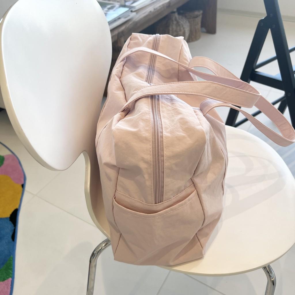 IELGY Large Capacity Tote Lightweight Nylon Travel Sports Gym Bag Three Colors