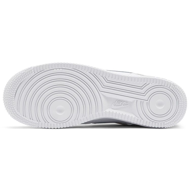 Nike Dámské tenisky Air Force 1 07 Essential White Ratan CZ0270-105