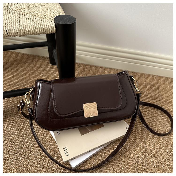 Fashionable Underarm Bag Elegant and Simple Light Luxury Retro Single Shoulder Crossbody Small Bag
