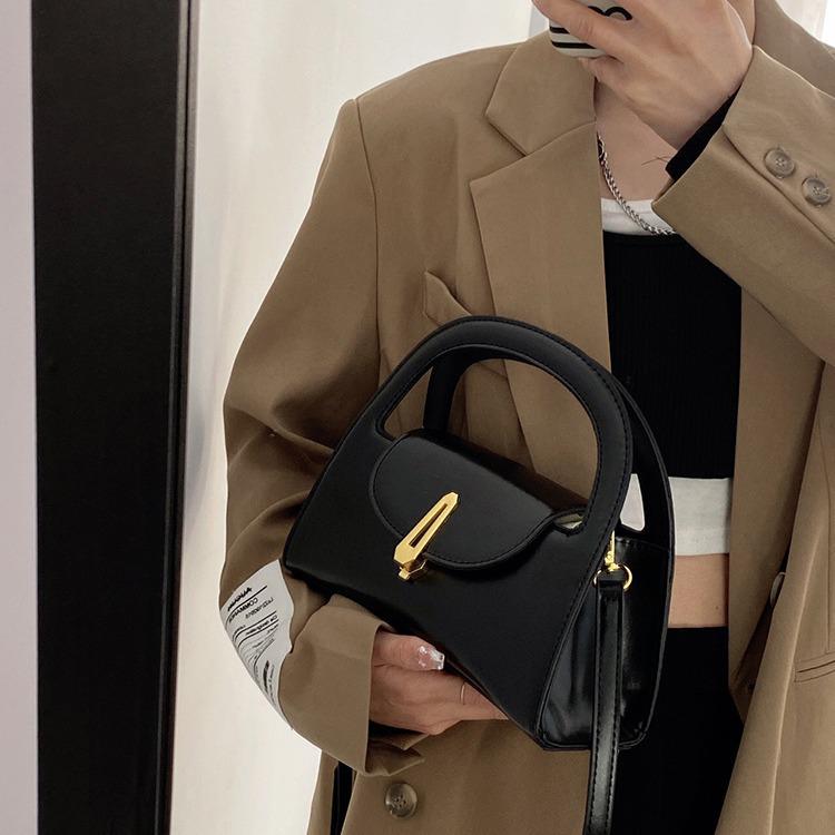 

Trendy Women s 2025 High-Quality Versatile Crossbody Shoulder Bag чёрный