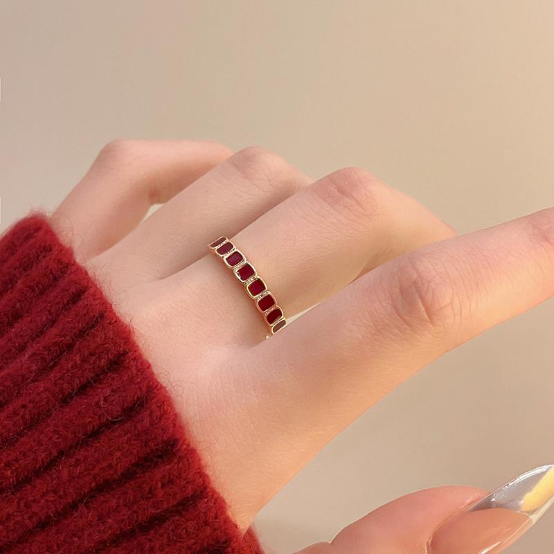 Vintage Red Alloy Rings for Women Gold Color Adjustable Ring Female Aesthetic Luxury Wedding Jewelry Gift