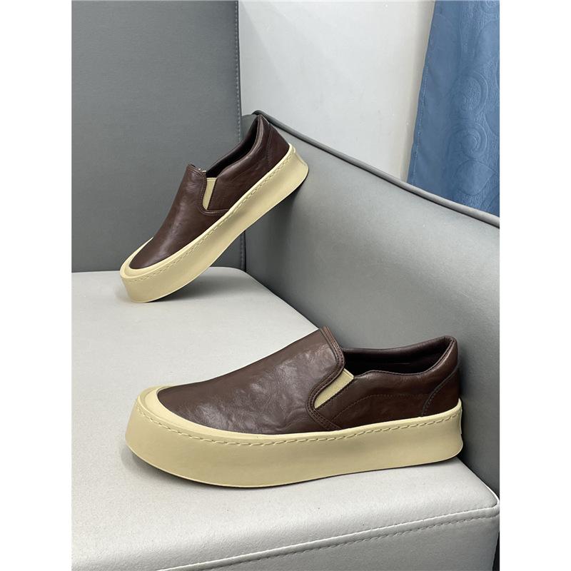 2 Autumn New Leather Soft-soled Lazy Shoes Sports and Leisure Loafer Xs
