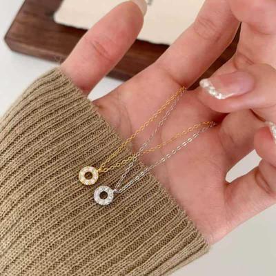 Women's S925 Sterling Silver Zirconia Circle Pendant Necklace - Light Luxury Clavicle Design