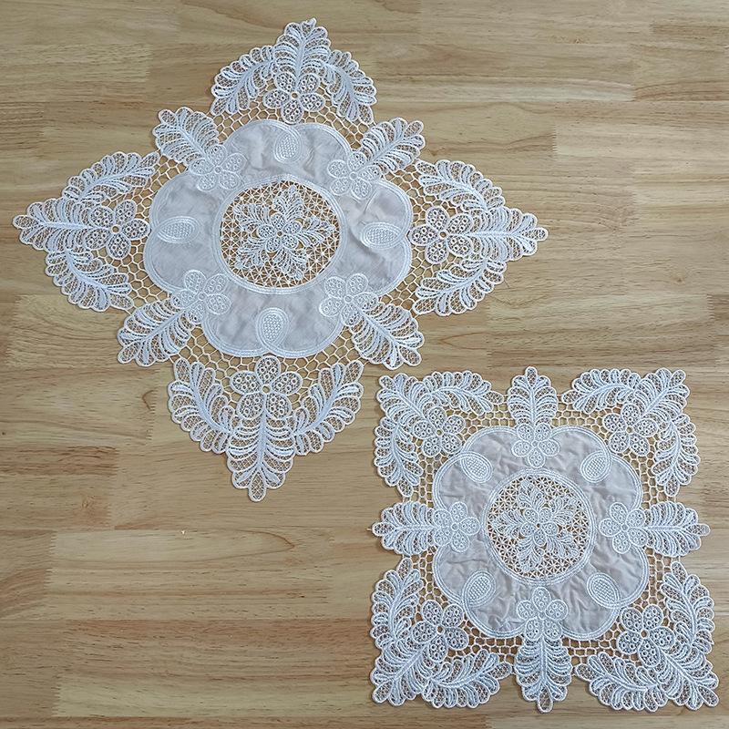 

Embroidered lace hollow tablecloth, household coffee table cloth dining table cloth art, embroidered square table flag cover napkin placemat Diameter 30cm білий