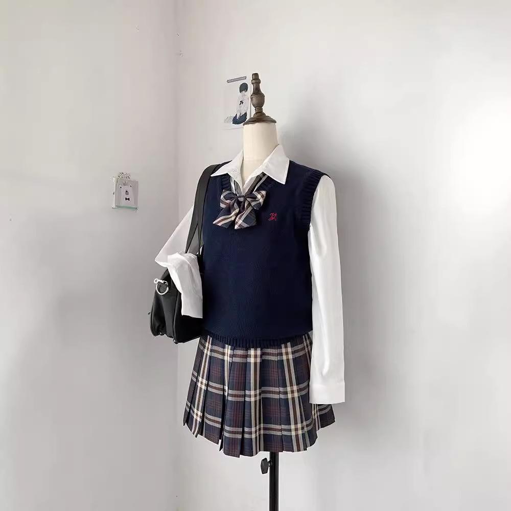 Classic V-Neck Solid Color Knit Vest - JK School Style for Students & Office, Ideal for Autumn to Spring