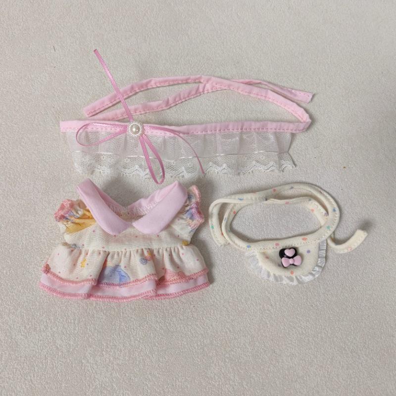 

In Stock KT Cat Doll Clothes: Sitting Dress-Up Outfit Set for 10CM Cotton Doll