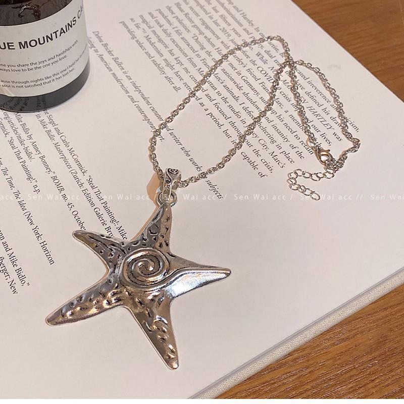 Wind Pentagram Sweater Chain Versatile Fashion Sweater Chain Long Chain Neck Chain Star Necklace Sweater Chain