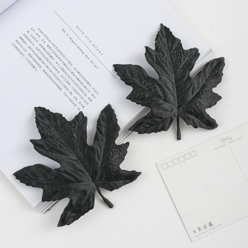 10 stuks Hoge Kwaliteit zijde Esdoornblad Halloween Nieuwjaar Kerst Decoratie Herfst voor Huis Bruiloft Scrapbooking Kunstplant