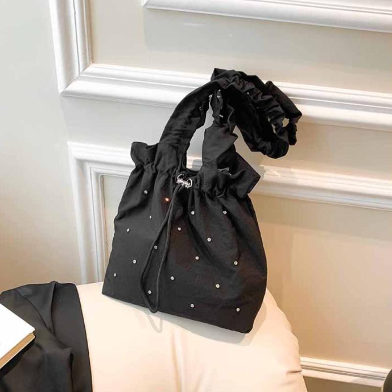 New Korean Versi of Handbag for Women, Pleated Tote Bag, Small Fresh Artistic Leisure and Beautiful Large Capacity Bags