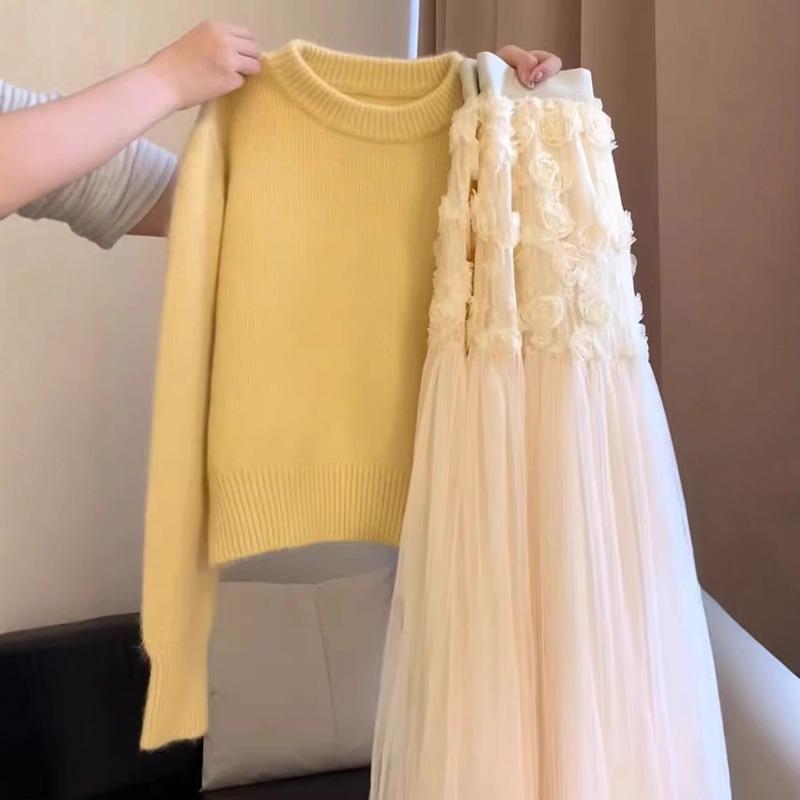 Solid color crew neck pullover knitted sweater long-sleeved top women's autumn and winter new loose and versatile lazy casual