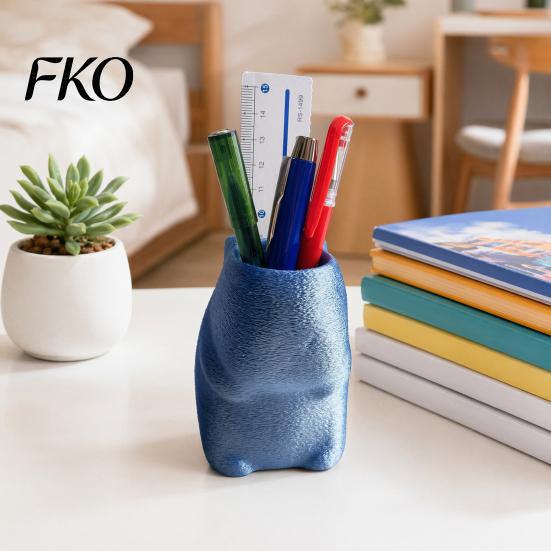 One-piece Molded Pen Organizer Standing Capybara Holder, Cute Animal Desk for Pens Makeup Gradient Orange Cup Brushes, Large Capacity