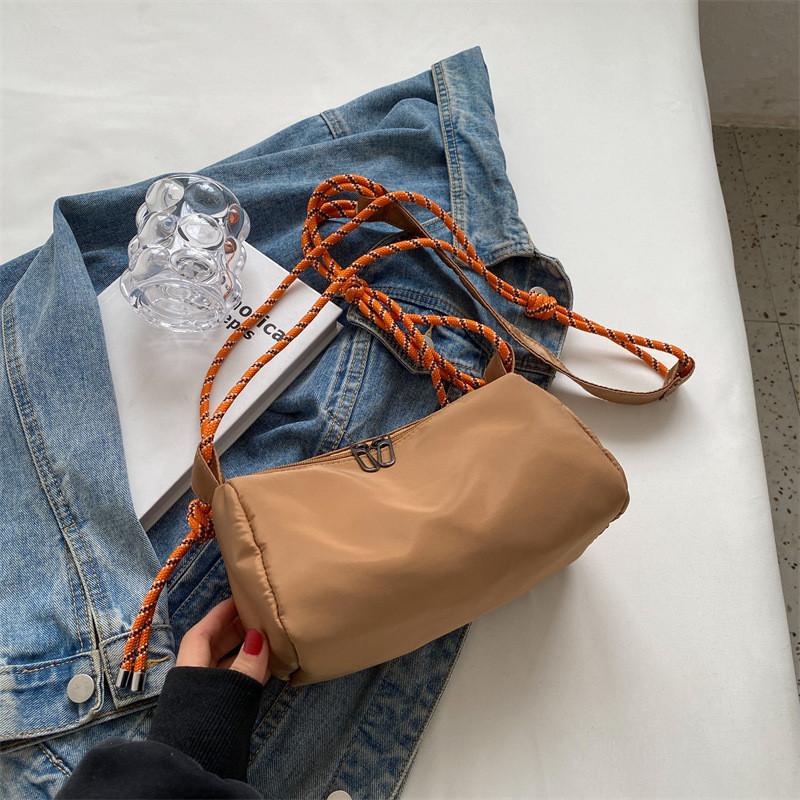 Trendy 2023 Korean Nylon Fabric Women's Shoulder Bag With Chic Stitching Details