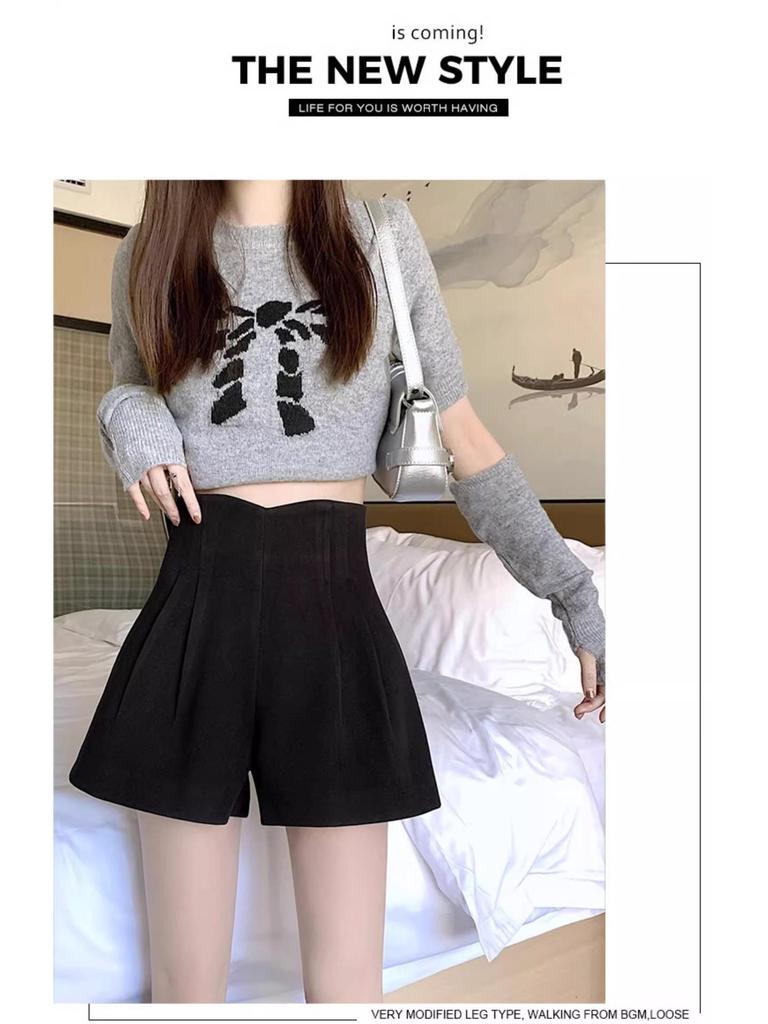 2024 Autumn/Winter High Waist Women's Woolen A-line Shorts - Slimming Wide Leg Booty Style
