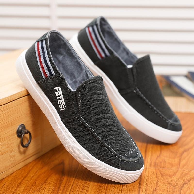 

2025 весна и лето новые туфли мужские корейские версии модные мужские повседневные туфли модные универсальные туфли для доски дышащие парусиновые туфли мужские 39 серый