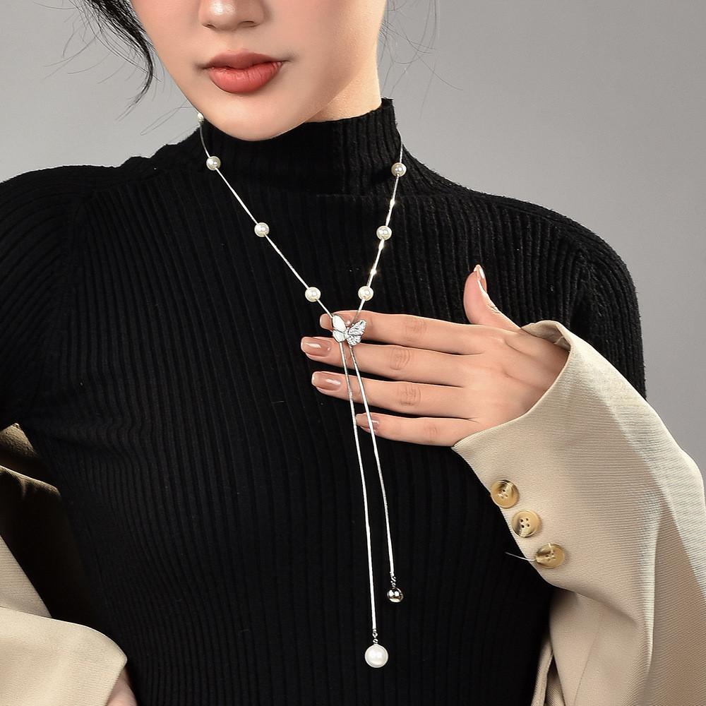 Luxurious Pearl Butterfly Long Sweater Chain Necklace For Women With Chic Style