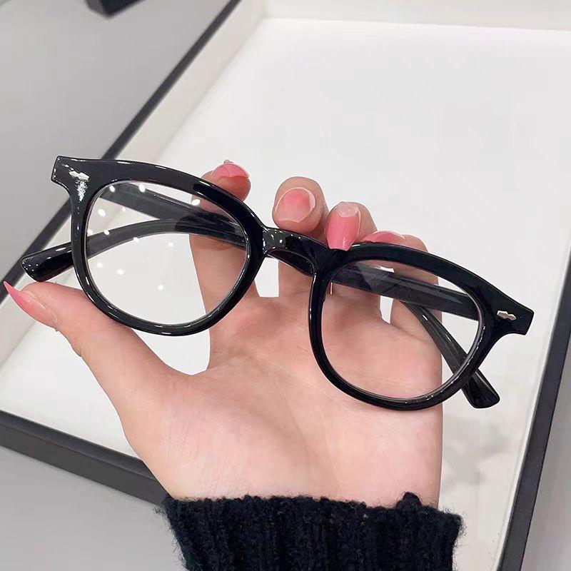 

Ultralight Leopard Print Anti Blue Light Glasses Women Men Round Glasses Frames For Read Female Fashion Vintage Clear Eyeglasses