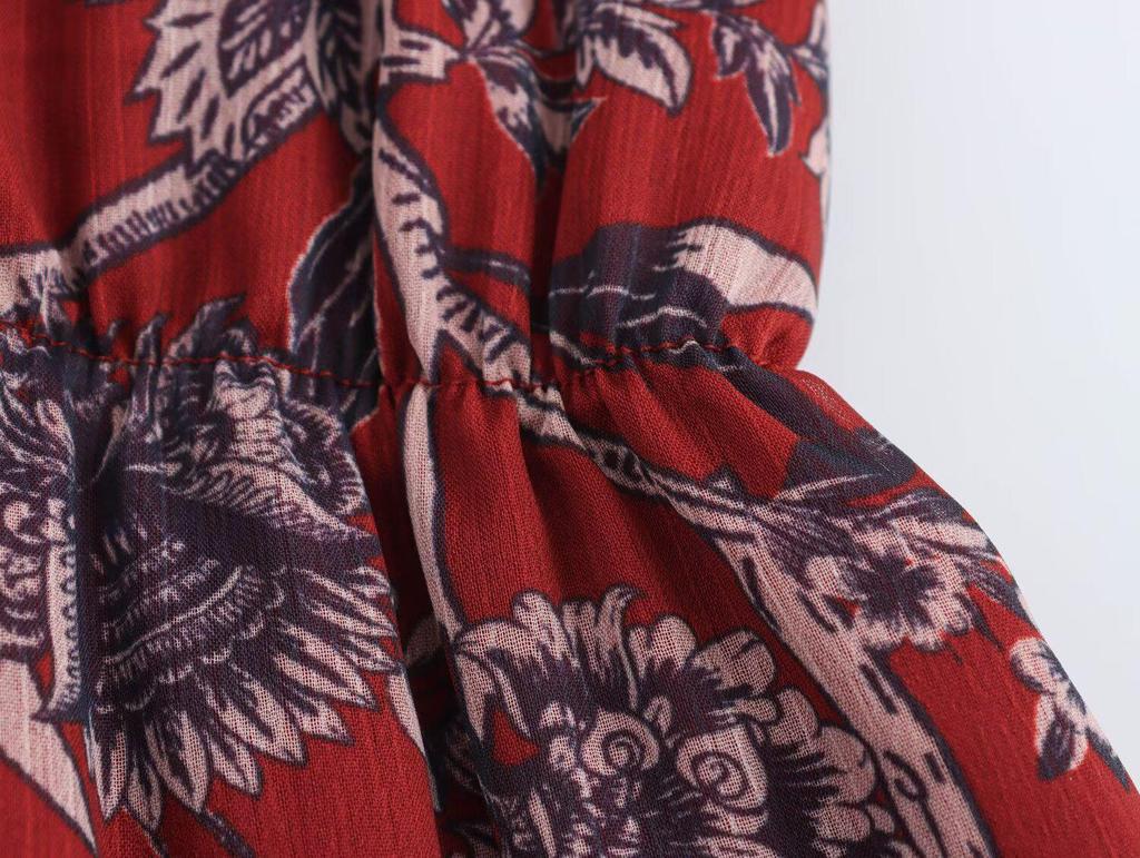 2025 Spring Women's Printed Round Neck, Fitted Waist Top - European & American Fashion Style