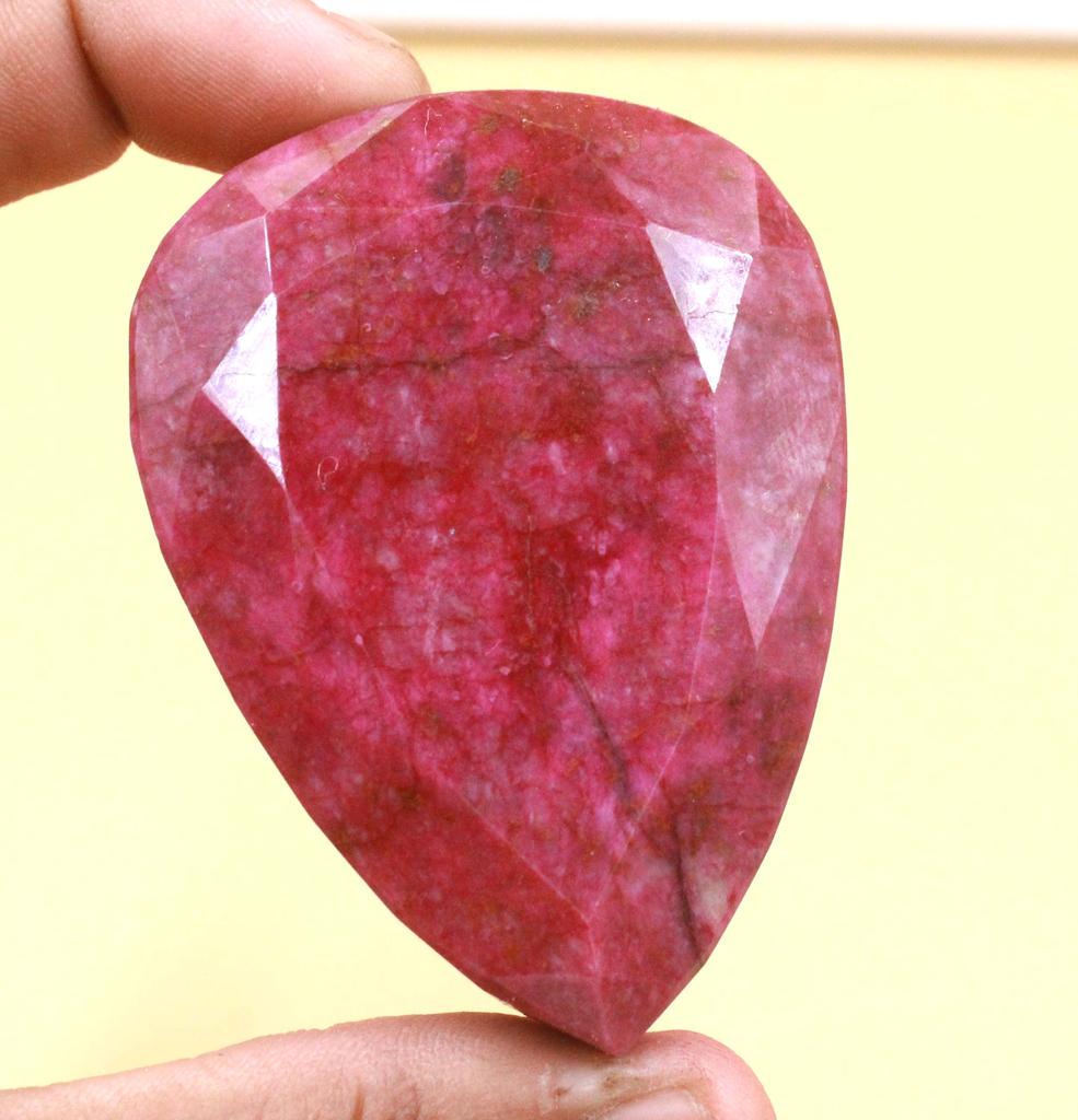 688.15 Carat Wonderful Christmas Day Offer Red Ruby Pear Shape Certified Africa Gemstone SN223
