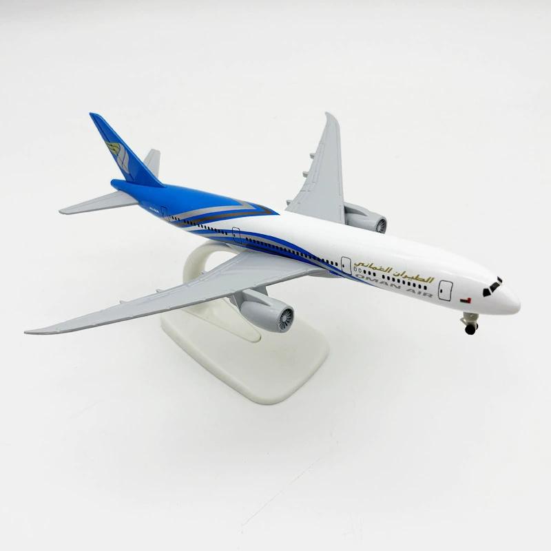 Airplane B787 Oman Airways 20cm Model Metal Alloy Plane Model Diecast With Land Gear Souvenir Simulation Aircraft Collection