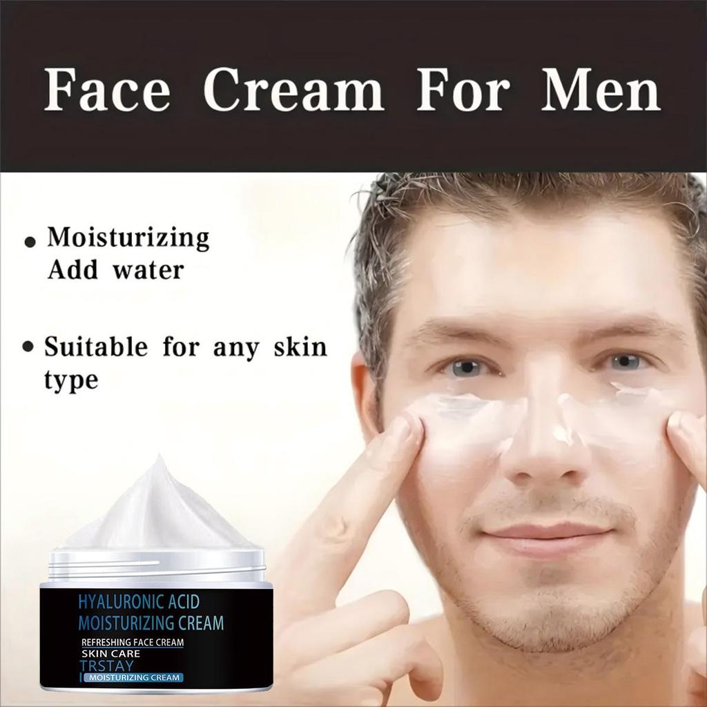 Pánský retinolový krém je jemný a nedráždivý, vyhlazuje vrásky, snižuje výskyt jemných linek a zanechává pokožku jemnou a jemnou.