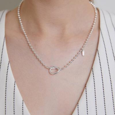 GETMEBLING Pretzel Necklace