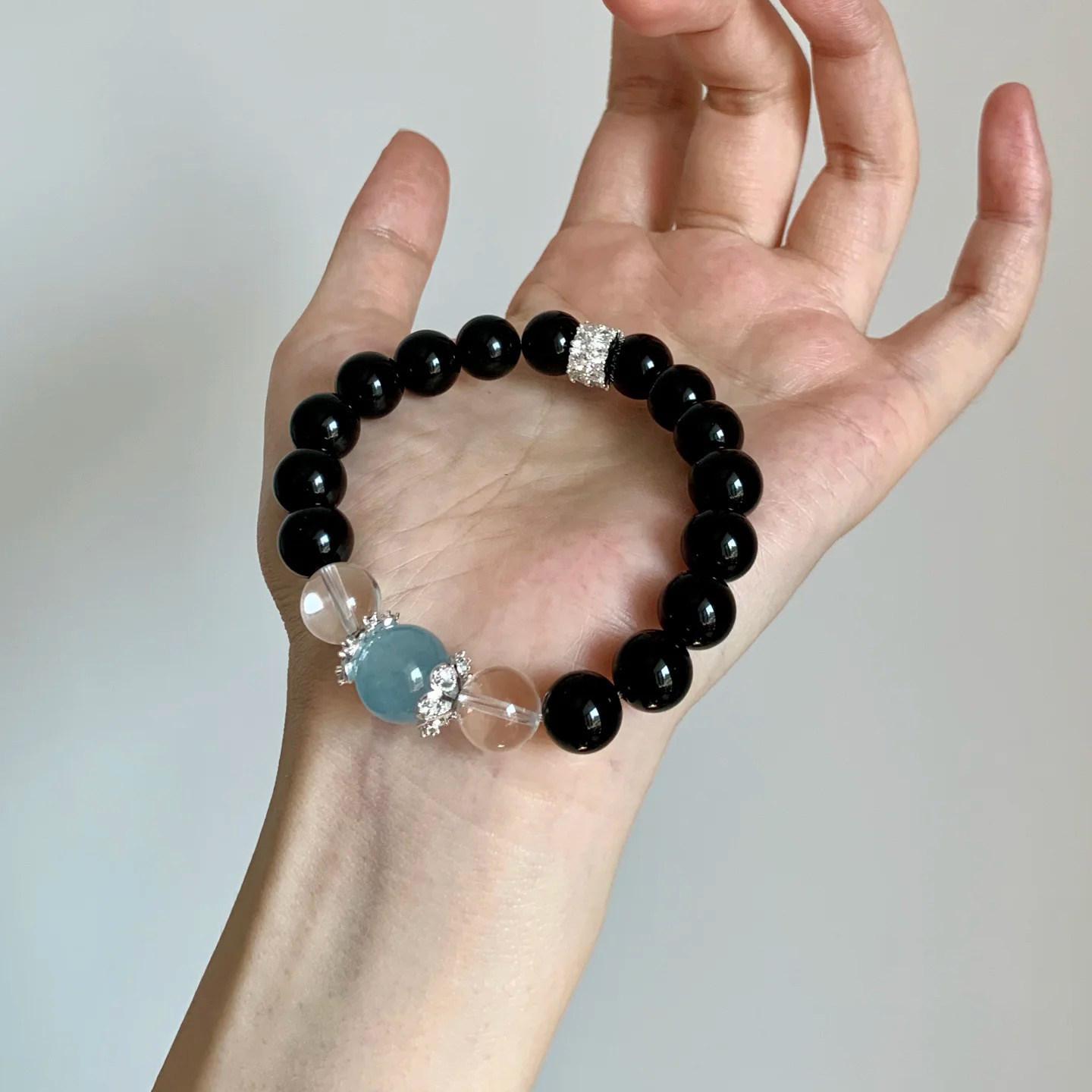 

Yuelao Temple Natural Crystal Obsidian Bracelet, Aquamarine White Crystal, Peace and Success Women s Bracelet Heart of the Ocean