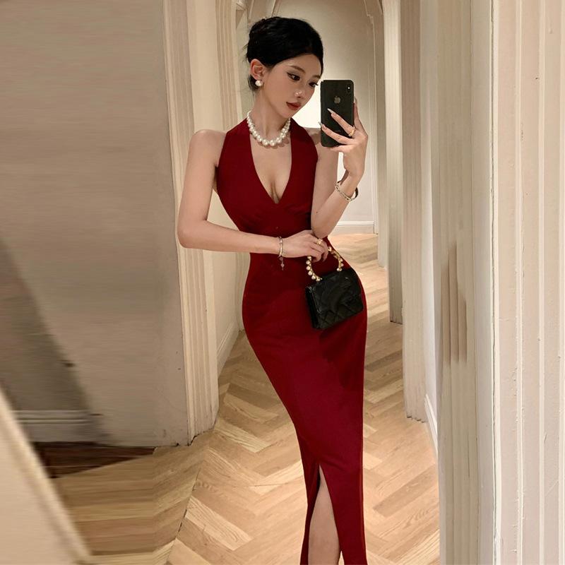 

Женское темпераментное сексуальное тонкое платье с открытой спиной и разрезом на шее L красный