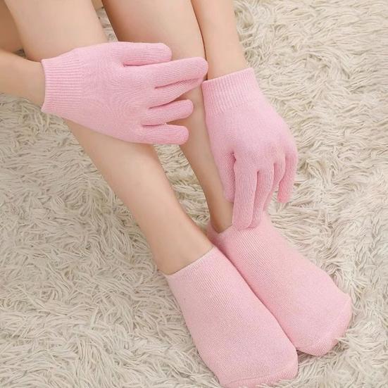 Moisturizing Socks Gel Aloe Foot Spa Socks with Vitamin E Reusable Exfoliating Anti Crack Socks for Dry Dead Skin Remover Foot Care