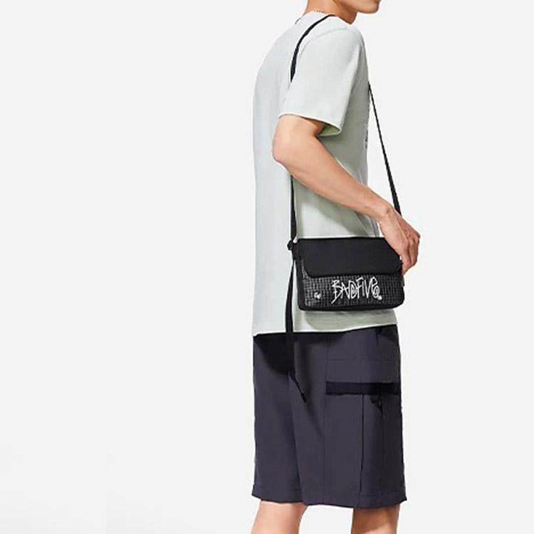 New LiNing Cotton Polyester Shoulder Bag, Crossbody Bag Regular Unisex Black ABDS179-1