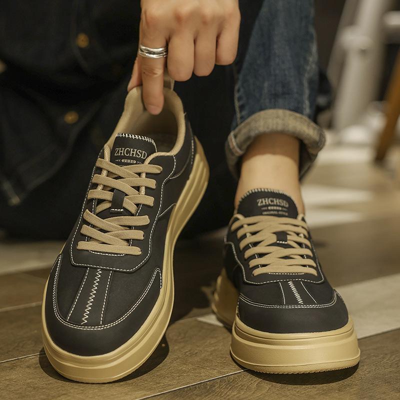 Board Shoes Autumn and Winter New Comfortable Thick-soled Lightweight Sports and Leisure Shoes Heightening Non-slip Board Shoes