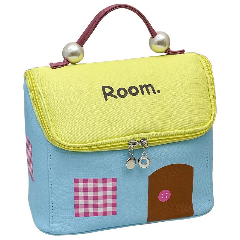 Dopamine House Women's Large Waterproof Makeup & Skincare Travel Bag