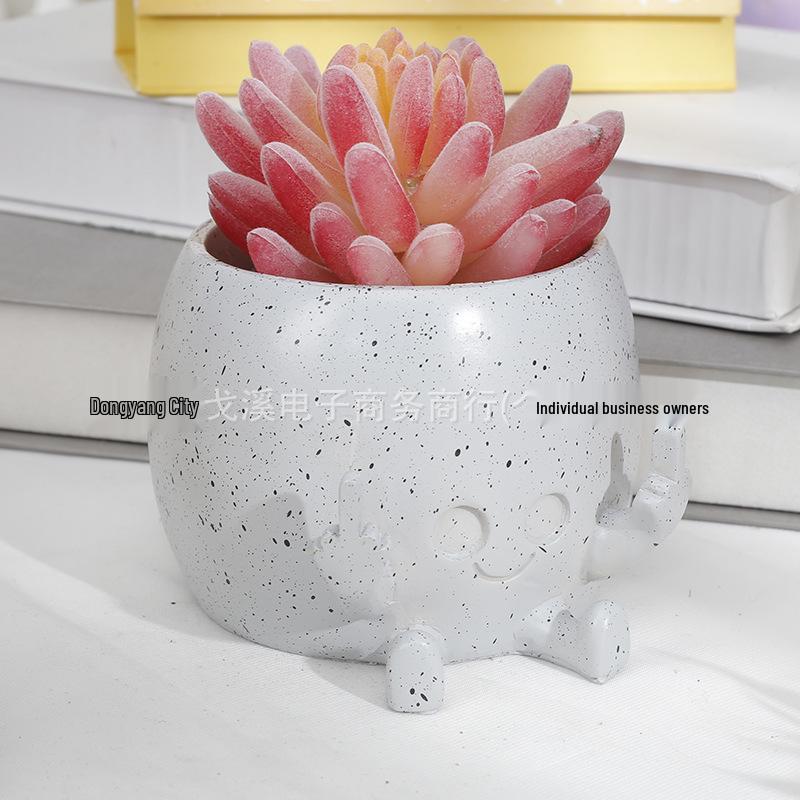Middle Finger Succulent Planter - Cross Resin Handicrafts for TV Cabinets, Bedrooms, Courtyards