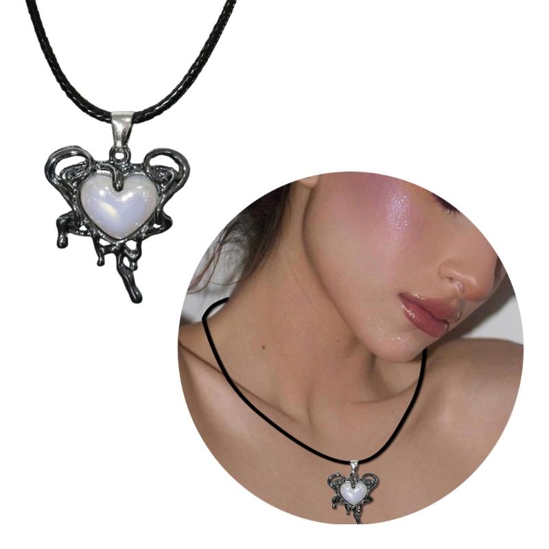 Gothic Liquid Heart Pendant Necklace Devil Eye Cross Choker Punk Devil Eye Clavicle Chain for Women Jewelry Accessories