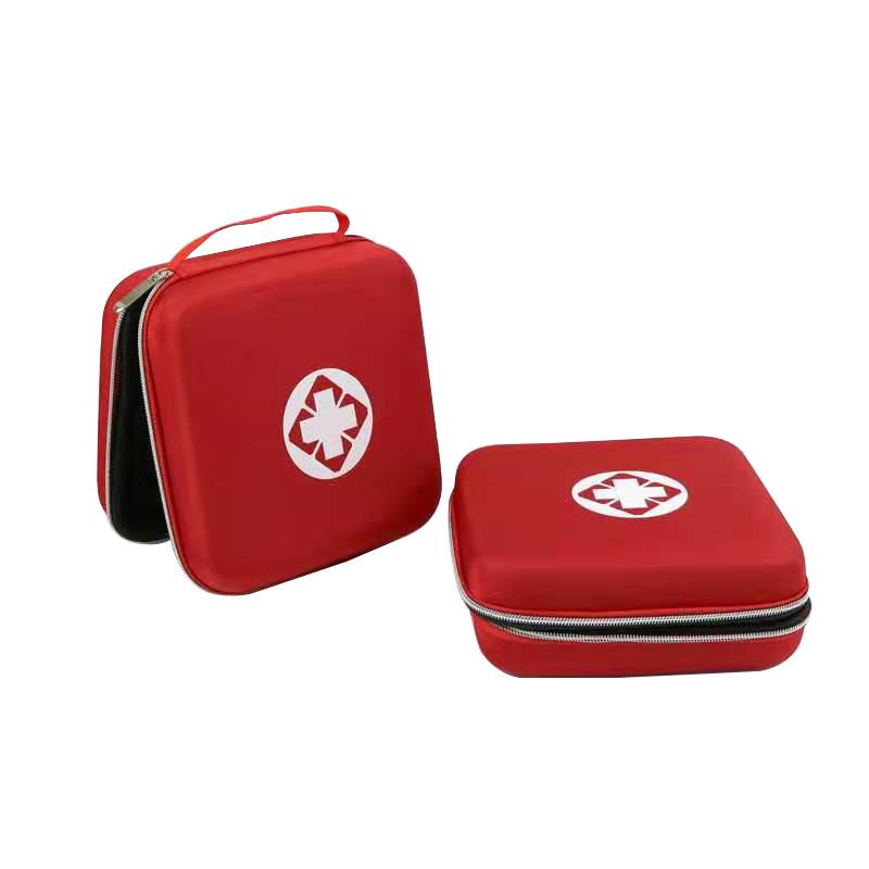 Emergency Lifesaving Kit: Outdoor First Aid, Health, and Wilderness Rescue Essentials