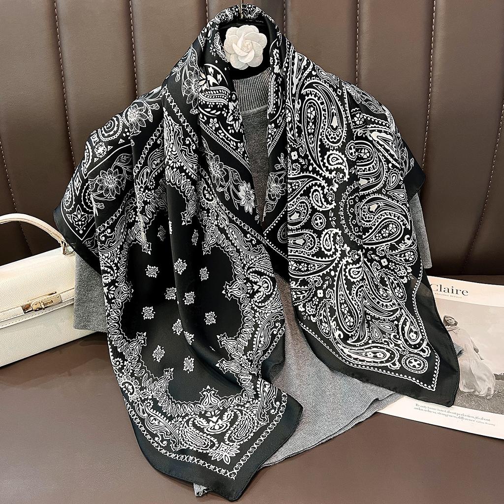 1116 Autumn New 91 Square Scarf Scarf Red Cashew Nut Foreign Style Fashion Can Be Matched with Shirt Neck Protection for Mother