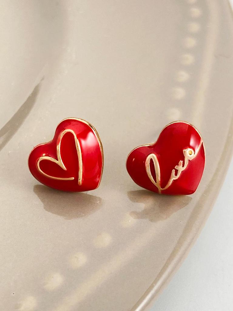 European & American C-Shaped Heart Velvet Stud Earrings for Women – Elegant Korean Style Accessories.