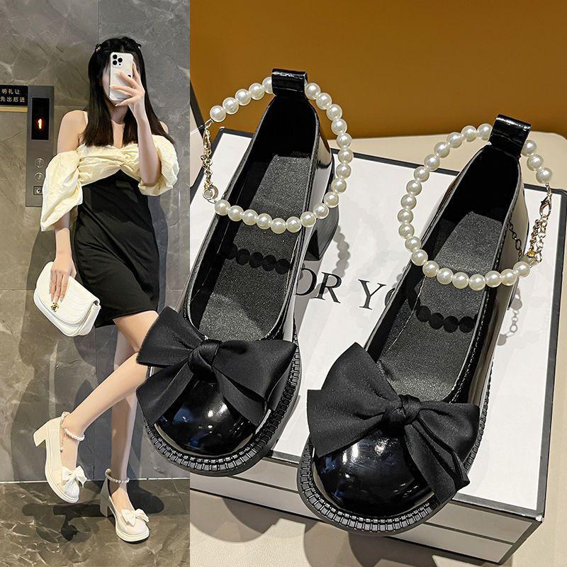 Mary Jane kleine Lederschuhe Damen Frühling und Sommer neu Französische Schleife Perlenkette Damenrock dicker Absatz hohe Absätze