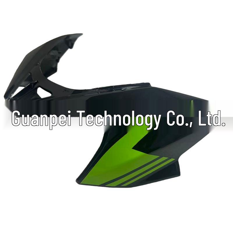 Kawasaki Z650 (2021-2024) Scheinwerferrahmenabdeckung aus Kohlefaser
