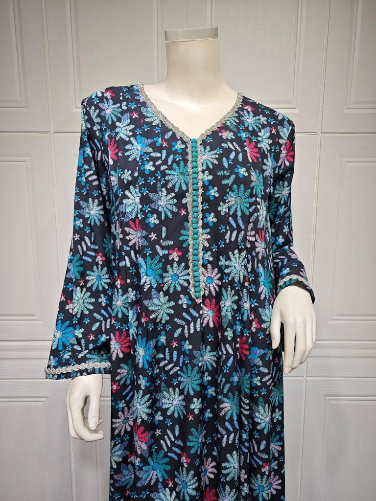 AB341 V-Neck Rhinestone Plus Size Long Dress – Fashion Print Southeast Asian Robe