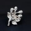 Woman Elegant Small Fresh Flowers Brooch Simple Pearl Rhinestone Pin Valentine's Day Gifts