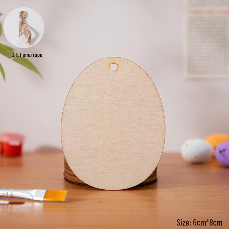 Handbemalte Ostereier-Anhänger aus Holz zur Kindergartendekoration.