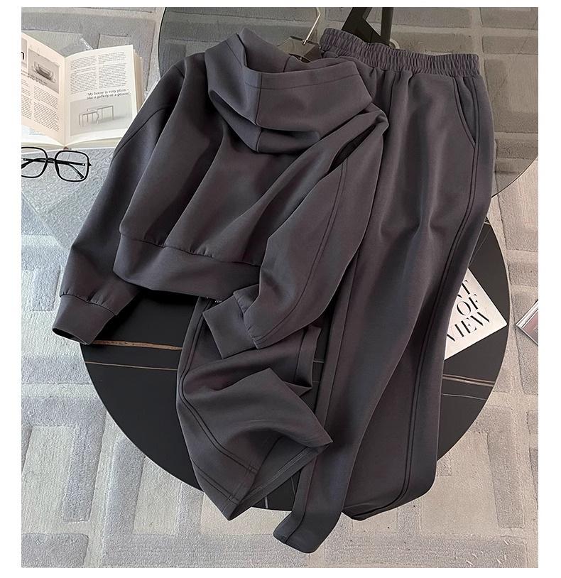 European Fashion Women's Loose-Fit Hoodie & Sweatpants Set