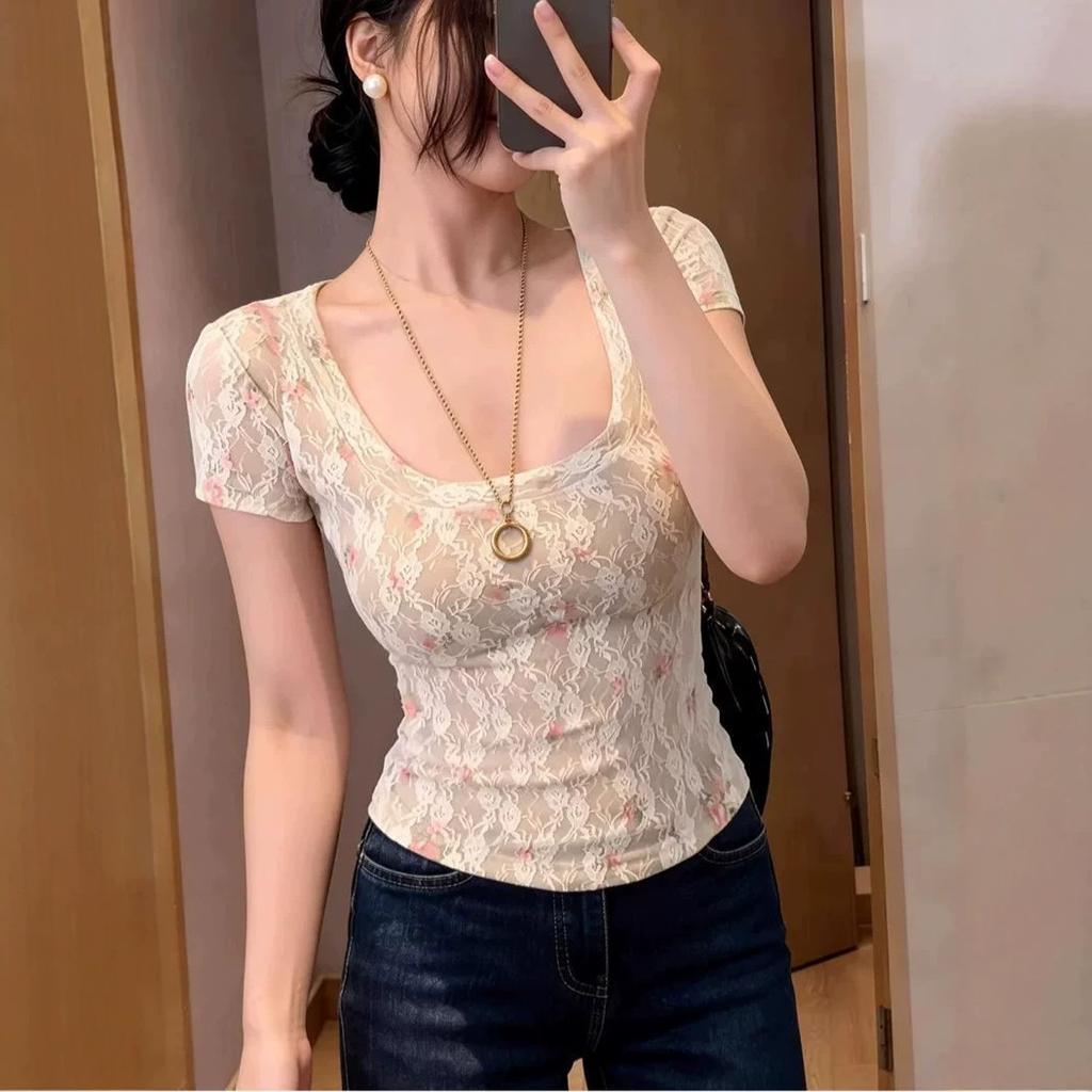Pure desire Spice Girl big u-neck lace floral front shoulder short-sleeved T-shirt women's summer new slim-fitting short top