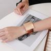 Bracciale Quadrato Metallico Leggero con Finitura Spazzolata Geometrica Bracciale in Lega Fatto a Mano Gioielli da Donna per Donne Urbane