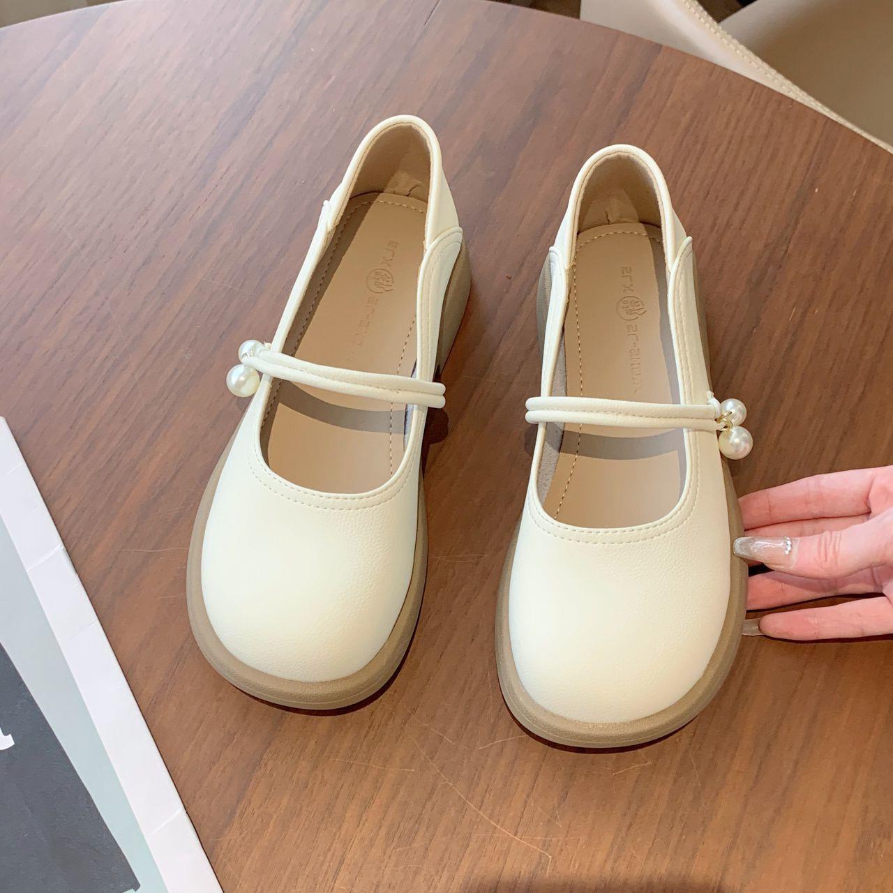 

Две юбки на весну, одна педаль, универсальные маленькие кожаные туфли с женскими туфлями Мэри Джейн, туфли на плоской подошве, новая осенняя и зимняя одежда. 35